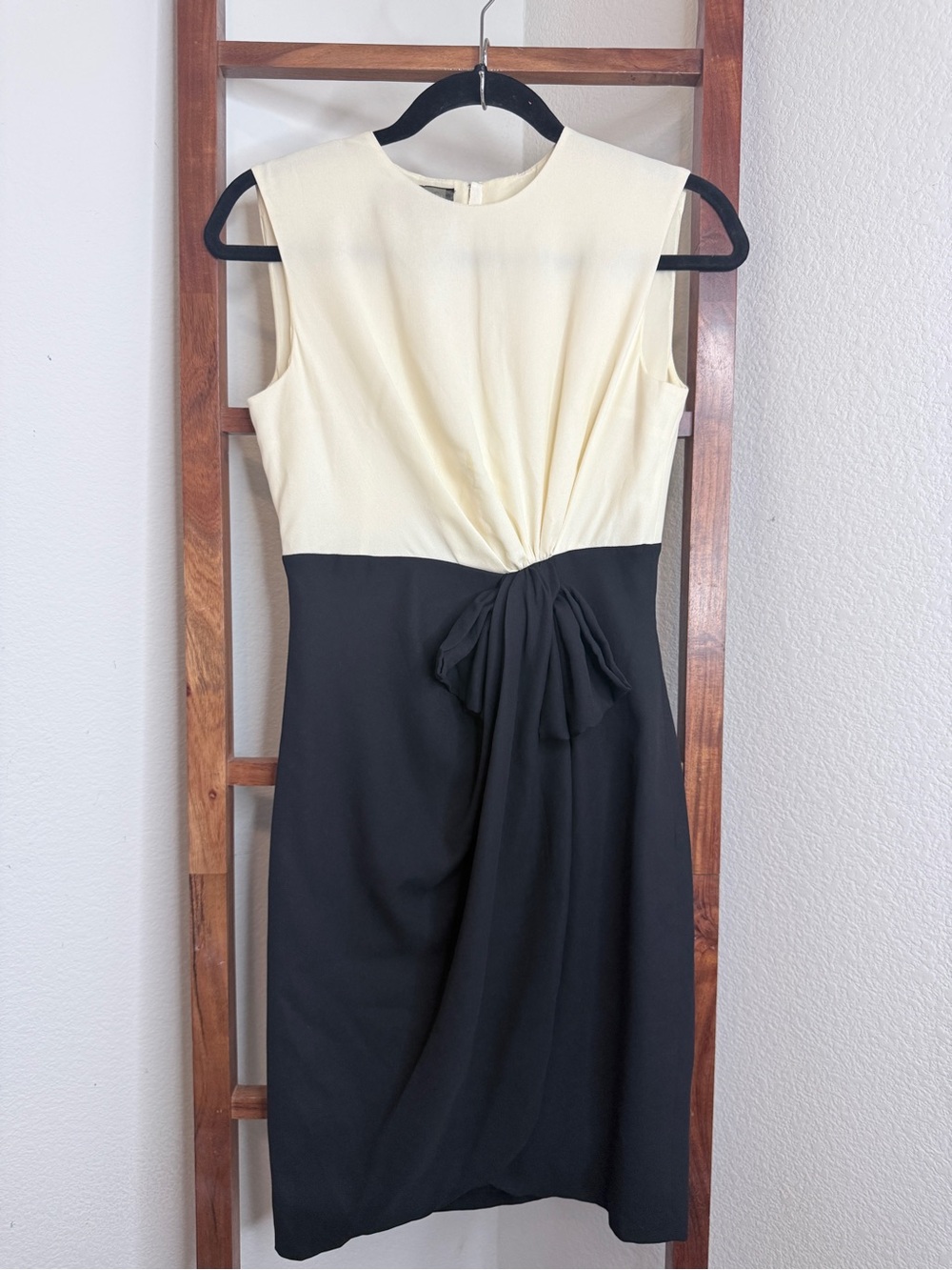 Giambattista Valli Pre-Fall 2012 Silk Bow Draped Dress IT 40/XS